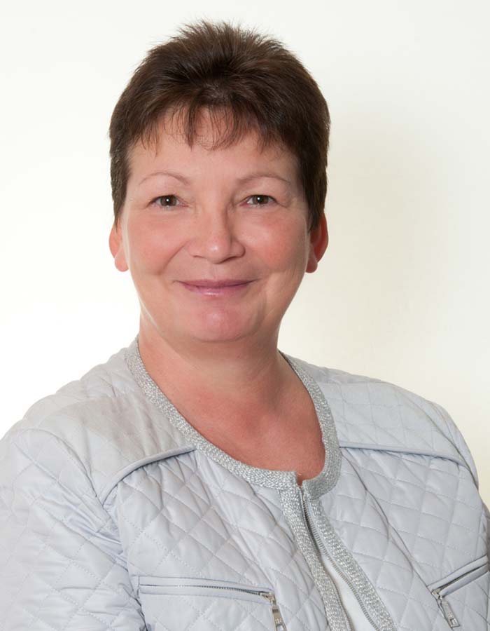 Portaitfoto von Dr. Steffi Miroslau